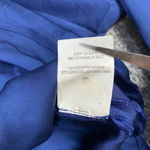 Vince Womens Shirt M Blue Silk Boat Neck 3/4 Sleeves - Picture 4 of 11